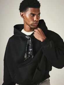 SUMWON Oversized Pullover Hoodie With Large Hood Centre Pocket Ribbed Cuffs Casual Streetwear Everyday Lounge Top - Black - View 3
