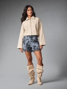 MISSGUIDED High Rise Denim Shorts With Allover Lace Floral Print And Scalloped Lace Trim Hem Casual Mid Thigh Length - Blue - View 2