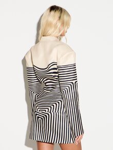 KIZN Op Art Optical Illusion Stripe Print Oversized Blazer Jacket Deep V Zip Front Long Sleeve Satin Finish Editorial Style - Multicolor - View 2