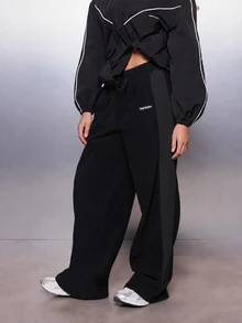 MISSGUIDED Celana Jogger Kaki Lebar Mega dengan Detail Panel Samping, Tali Serut di Pinggang, dan Label Logo, Gaya Streetwear Kasual Sehari-hari - Hitam - View 1