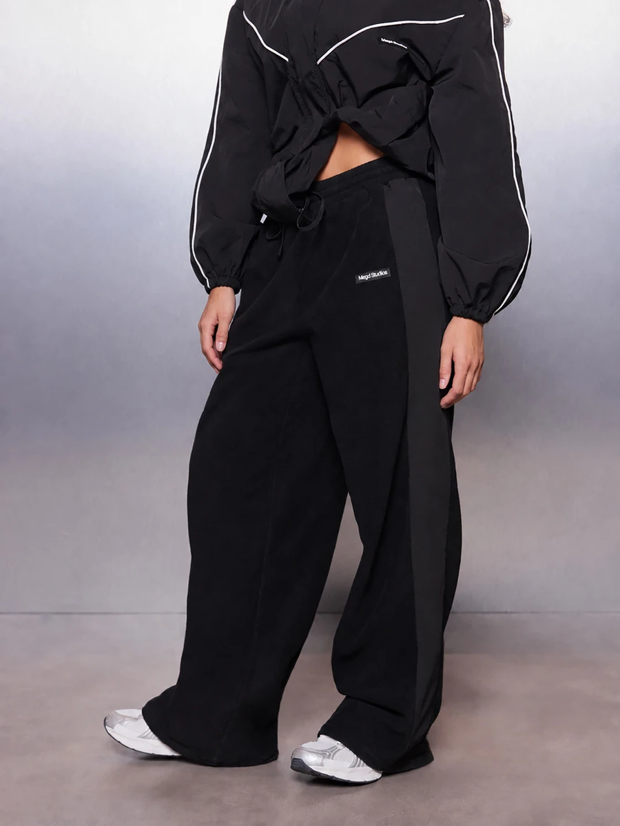 MISSGUIDED Celana Jogger Kaki Lebar Mega dengan Detail Panel Samping, Tali Serut di Pinggang, dan Label Logo, Gaya Streetwear Kasual Sehari-hari - Hitam - View 1