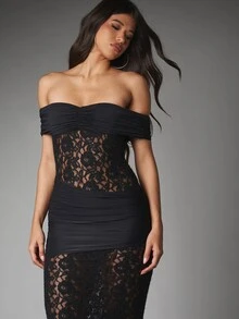 MISSGUIDED Off-Shoulder Lace Dress With Ruched Bodice Sheer Floral Lace Skirt Bodycon Silhouette Evening Formal Gown - Black - View 2