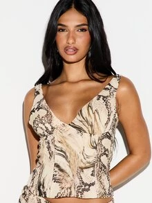 KIZN Snake Print V-Neck Sleeveless Corset Crop Top With Back Zip Closure And Fitted Silhouette For Night Out - Multicolor - View 4