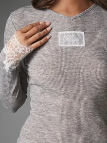 MISSGUIDED Ribbed Knit Long Sleeve Mini Dress With V-Neck Lace Hem Trim Cuff Detail And Brand Logo Patch Bodycon Fit - Grey - View 2
