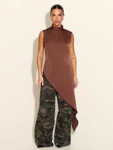 FASHION SZN Women's Asymmetrical Hem Top For Vacation And Travel - Brown - View 1