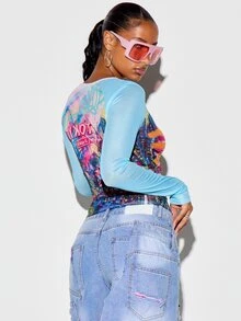 SUMWON WOMEN Tokyo Cityscape Graphic Print Mesh Long Sleeve Crop Top With Chinese Script And Rhinestone Detail Scoop Neck Slim Fit Streetwear - Multicolor - View 5
