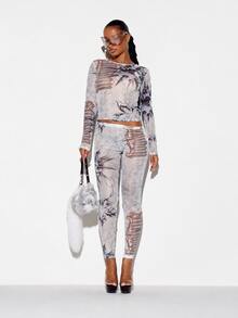 SUMWON WOMEN High Rise Skin Tight Mesh Leggings With Tattoo-Inspired All Over Chain And Script Print - Cream - View 2