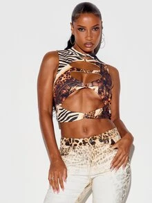 SUMWON WOMEN Mixed Animal Print High Neck Cut-Out Crop Bralette Top With Ring Hardware Detail And Sleeveless Design - Multicolor - View 3