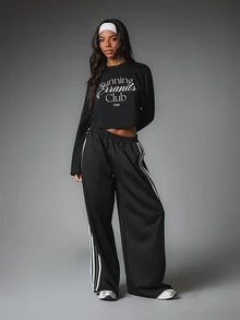 MISSGUIDED Oversized Crop Long Sleeve Top With Crew Neck And Running Errands Club Slogan Print For Casual Everyday Streetwear - Black - View 4