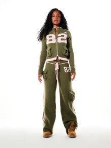 SUMWON Varsity Numeric 82 Star Intarsia Knit Crop Zip-Up Jacket With Stripe Sleeves Cargo Pockets And Pink Contrast Ribbed Trim - Green - View 5
