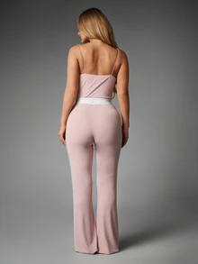 MISSGUIDED Spaghetti Strap Scoop Neck Crop Cami And High Rise Flared Pants Lounge Co-Ord Set With Branded Waistband - Pink - View 2