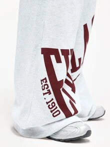 EVERLAST  SUMWON Wide Leg Sweatpants With Oversized Burgundy Logo Print On Legs Drawstring Waist Casual Lounge Pants - Grey - View 5