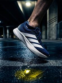 Adidas 阿迪达斯 DURAMO RC2 男女通用跑步鞋，轻盈透气网眼鞋面，缓震减震，防滑外底，高支撑，柔软内衬，易于穿脱，适合跑步、健身训练、日常通勤、运动场等场合，海军蓝 JQ8077 - 海軍藍 - 查看 5