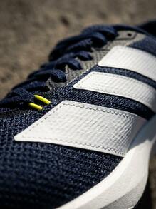 Adidas 阿迪达斯 DURAMO RC2 男女通用跑步鞋，轻盈透气网眼鞋面，缓震减震，防滑外底，高支撑，柔软内衬，易于穿脱，适合跑步、健身训练、日常通勤、运动场等场合，海军蓝 JQ8077 - 海軍藍 - 查看 6