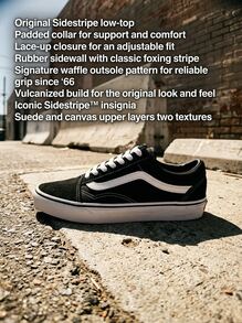 Vans Old Skool 女士休闲鞋，轻便缓震透气舒适，厚底设计，饰有品牌标志，亲肤百搭，撞色拼接，适合日常、健身、通勤、下班后休闲旅行、约会等场合，黑色 VN000D3HY28 - 黑色 - 查看 2