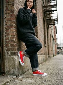 Converse Chuck Taylor All Star 女款休闲鞋 跑步休闲 轻便缓震 透气舒适 厚底 Logo 亲肤棉质百搭 日常健身通勤 下班后休闲旅行约会 红色 M9696C - 紅色 - 查看 3