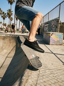 Vans Authentic 女款運動鞋 百搭耐穿 防滑 日常休閒 黑色 VN000EE3BKA - 黑色 - 查看 7