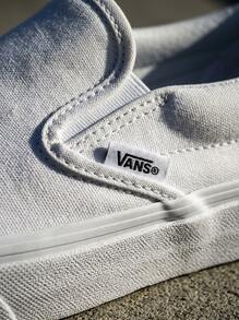 Vans UA Classic Slip-On - White - View 6