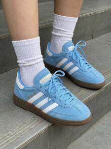Adidas 儿童手球鞋 浅蓝色/云白色/橡胶鞋底 JI2902 - 淺藍色/雲白/口香糖 - 查看 1
