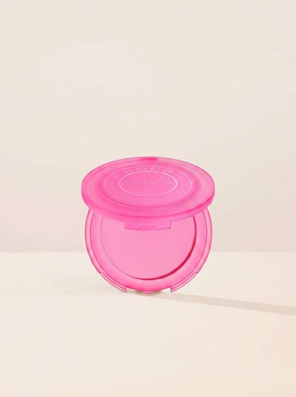 NABLA Cosmetics Close-Up Blurring Powder Blush Petite 5 G