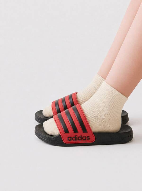 Adidas Adilette Kids Shower Slides Better Scarlet / Core Black / Better Scarlet JP5783