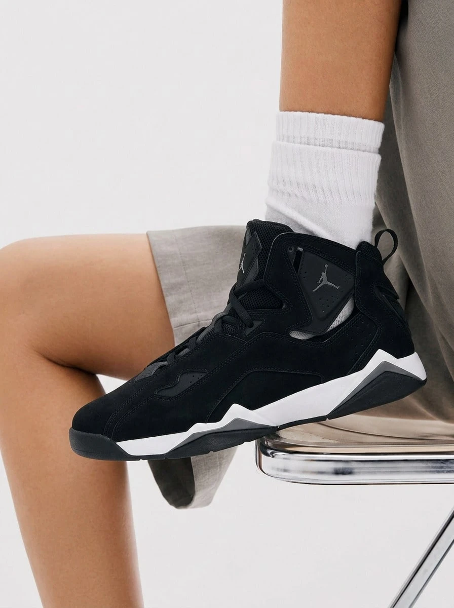 Nike Jordan True Flight Older Kids Shoes Black / Anthracite / Phantom 343795-050 - 黑色 - 查看 1