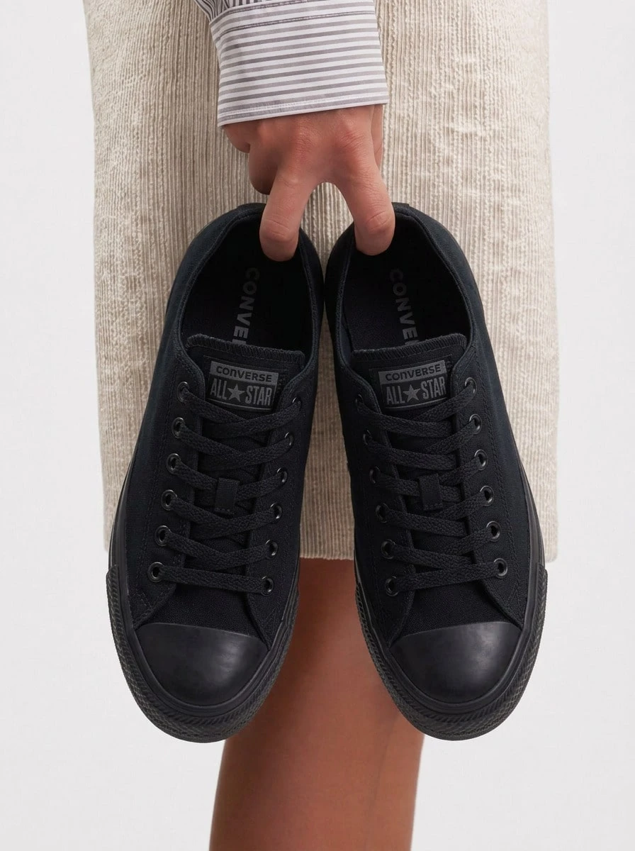 Converse Chuck Taylor All Star Ox Women's Shoes Black M5039C - Noir - Voir 1