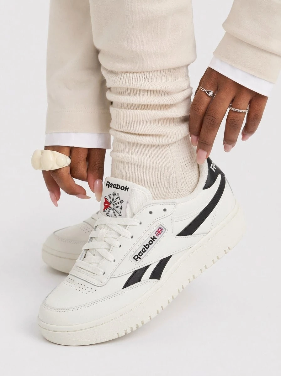 REEBOK CLUB C DOUBLE REVENG - 粉筆黑 - 查看 1