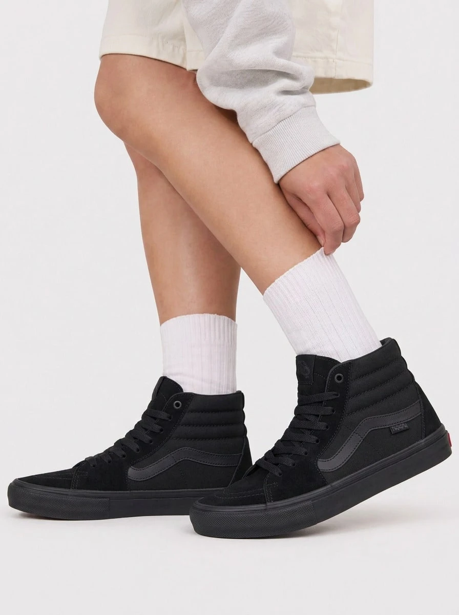Vans Skate Sk8-Hi Shoes Black VA5FCCBKA - 黑色 - 查看 1