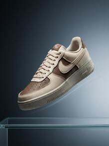 Nike Td Og 女款運動鞋 透氣百搭日常慢跑鞋 棕色 IH0585-200 - 棕色/米色 - 查看 1