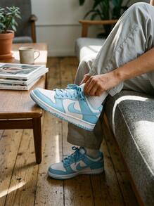 Nike Dunk 女款運動鞋 皮革輕量透氣緩震 日常休閒 白色 DV0833-104 - 淺藍色/白色 - 查看 1