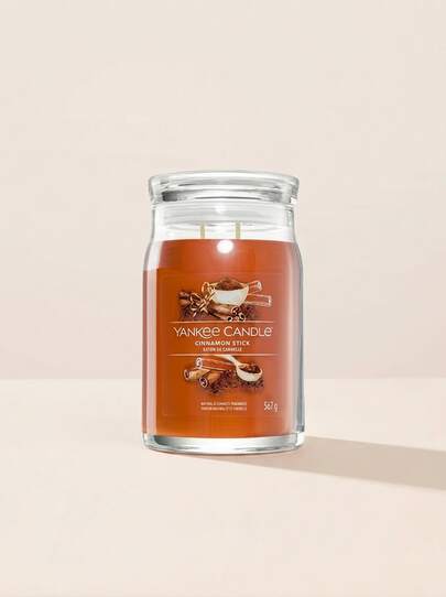Yankee Candle Cinnamon Stick Signature Large Jar Candle 567 g – Jar Candle, Long-Lasting Burn, For Home Decor Enthusiasts, Cinnamon, Amber, Wax Blend, Suitable For Holiday Gatherings