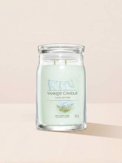 Yankee Candle شمعة جرة كبيرة بتوقيع القطن النظيف 567 جرام