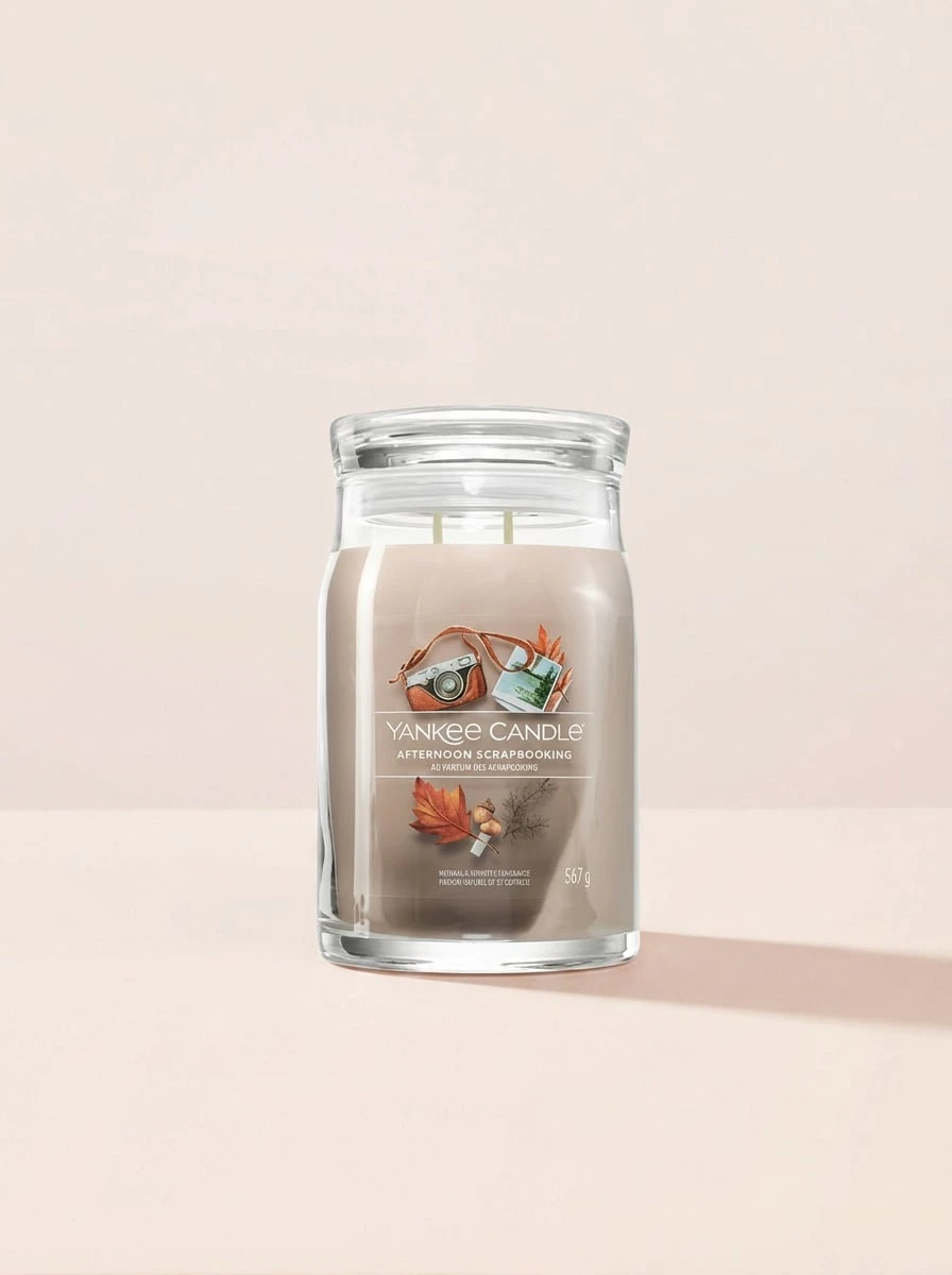 Yankee Candle Afternoon Scrapbooking Signature Large Jar Candle 567 G – Scented Candle, Long-Burning, For Home Fragrance Enthusiasts, Warm Woods, Creamy Beige, Wax Blend, Suitable For Living Room Decor - one-size - View 1
