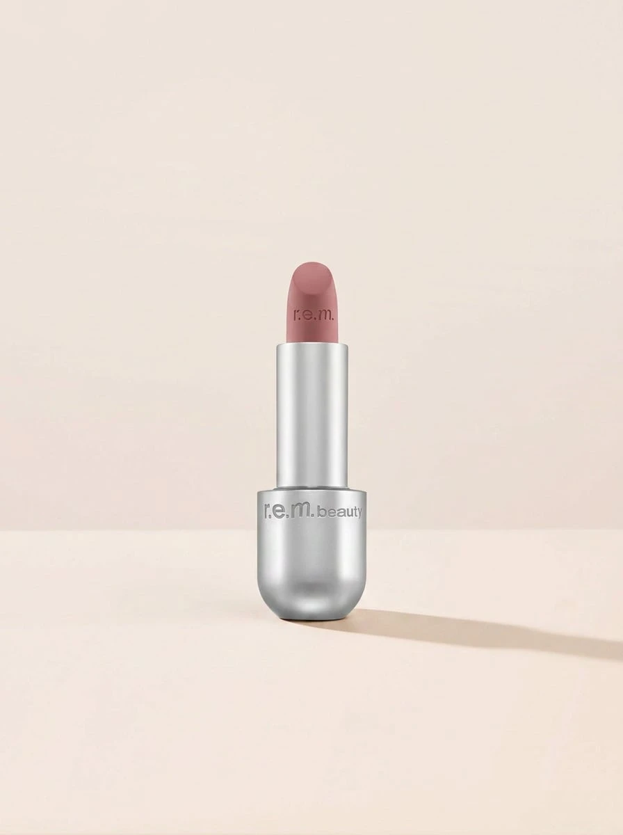 R.E.M. Beauty On Your Collar Matte Lipstick Drive-In Movie 3.5 G - Drive-In Movie - View 1