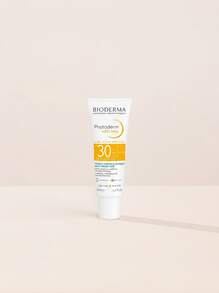 Bioderma فوتوديرم AKN مات فلويد SPF30 40 مل - شفاف - مشاهدة 1