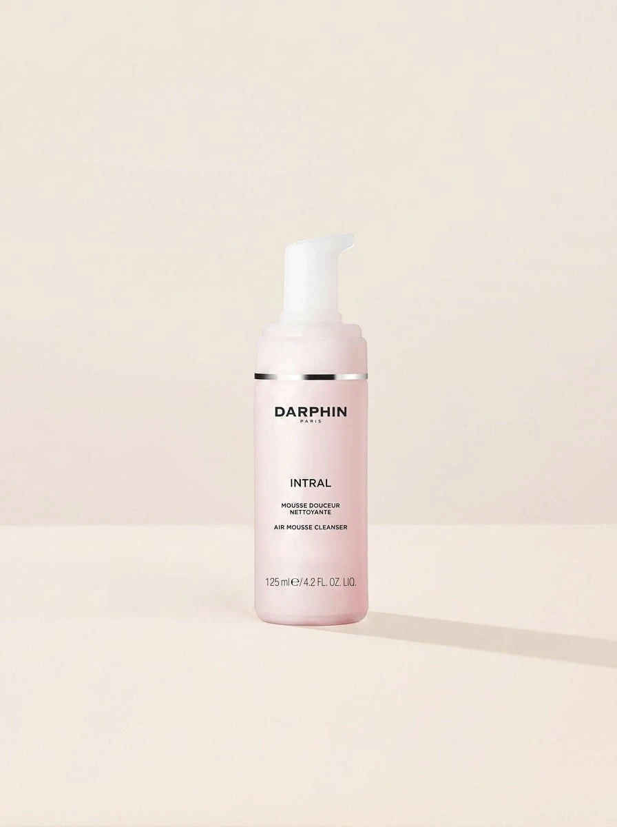 Darphin Intral Air Mousse Cleanser 125 Ml – Mousse Cleanser, Soothing, For Sensitive Skin, Floral, Chamomile, Suitable For Morning Skincare Routine - Clear - View 1