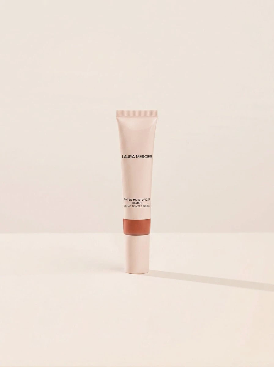 Laura Mercier Tinted Moisturizer Blush Mistral 15 Ml – Blush, Hydrating, For Women, Mistral, Botanical Seed Blend, Suitable For Daily Makeup Routine - Mistral - View 1