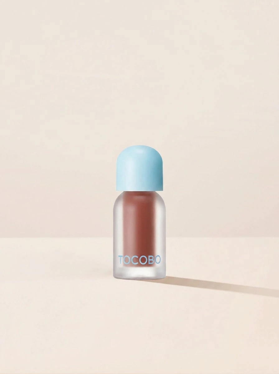 TOCOBO Juicy Berry Plumping Lip Oil 04 Bitter Brown 4 G – Lip Oil, Plumping, For Women, Berry, Bitter Brown, Suitable For Daily Makeup Routine - 04 Bitter Brown - View 1