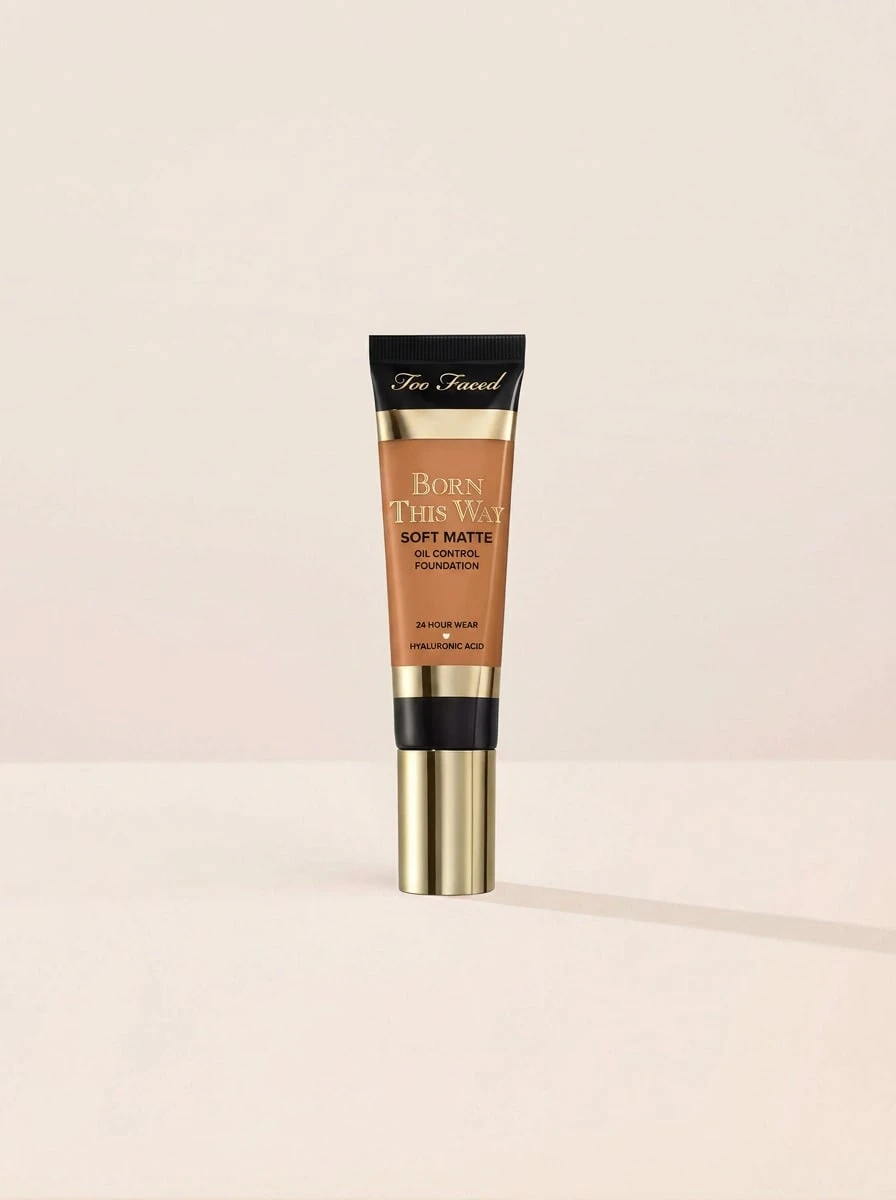 Too Faced Born This Way Soft Matte Foundation Praline 30 Ml – Foundation, Oil Control, For Oily Skin, Praline, Hyaluronic Acid, Suitable For Daily Makeup Routine - Praline - View 1