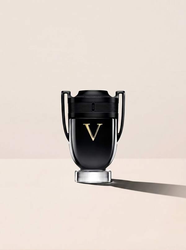 Paco Rabanne Invictus Victory Eau De Parfum 100 Ml – Cologne, Long Lasting, For Men, Amber, Matte Black, Pink Pepper, Suitable For Night Out