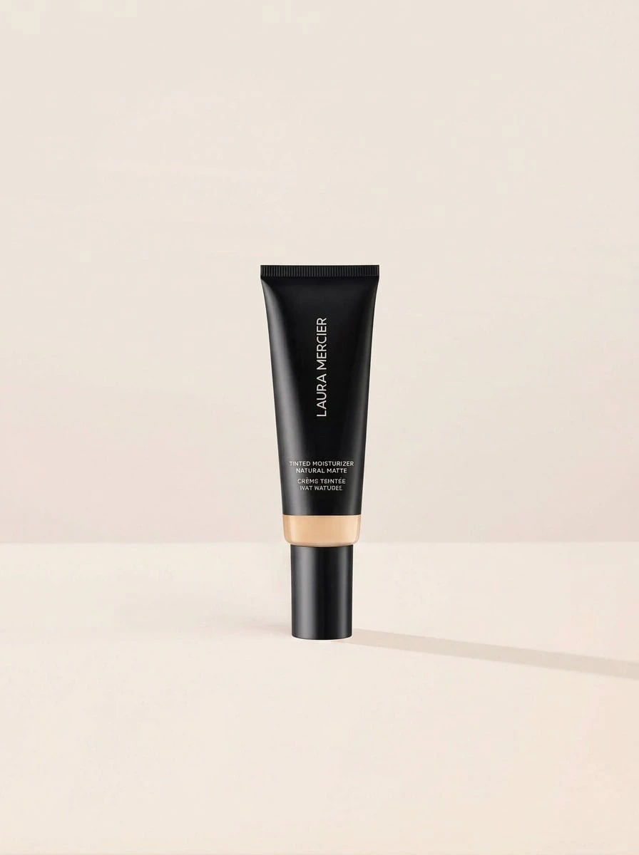 Laura Mercier Tinted Moisturizer Blurred Matte Oil Free SPF 30 UVB/UVA/PA+++ 1N Birch 45 Ml – Tinted Moisturizer, Oil-Free, For Oily Skin, 1N Birch, Suitable For Daily Makeup Routine - 1N Birch - View 1