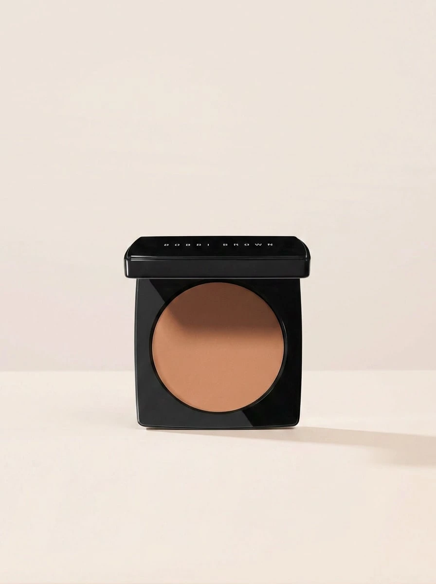 Bobbi Brown Bronzing Powder Golden Light 9 G - Golden Light - View 1