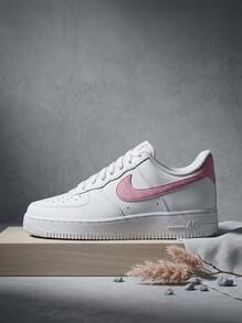 Nike Hi OG 女款運動鞋，輕量透氣緩震，日常休閒白色 DC9486-111 - 白色/粉紅色 - 查看 1