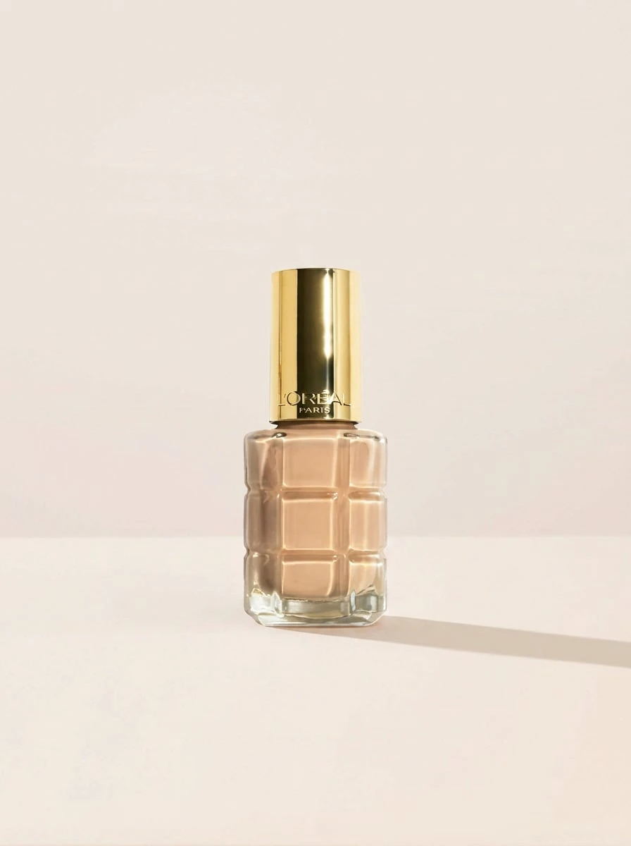 L'OREAL Color Riche Huile - NailPolish – Nail Polish, High Shine, For Women, Nude, Oil-Infused, Suitable For Daily Wear - B06 Caramel - View 1