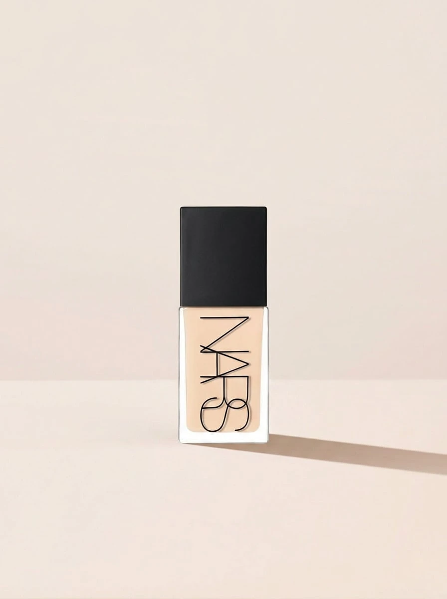 Nars Light Reflecting Advanced Skincare Foundation Mont Blanc L2 30 Ml - Mont Blanc - View 1