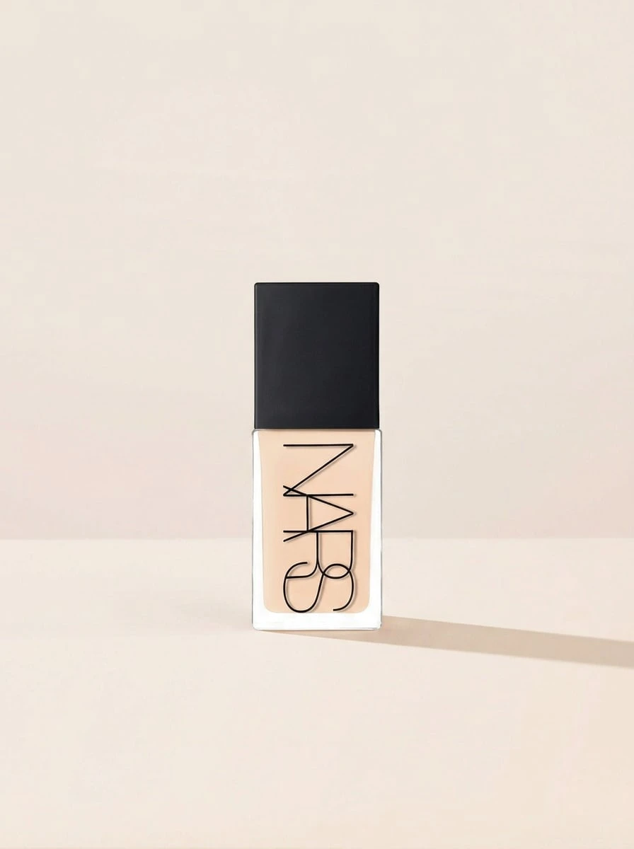 Nars Light Reflecting Advanced Skincare Foundation L2.5 Yukon 30 Ml - Yukon - View 1