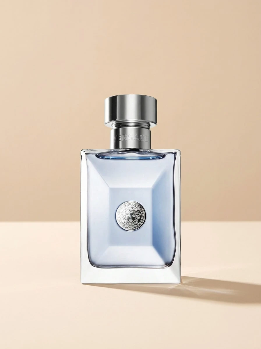 Versace Pour Homme 淡香水喷雾,50 毫升,适合日常使用 - 美東時間 - 查看 1