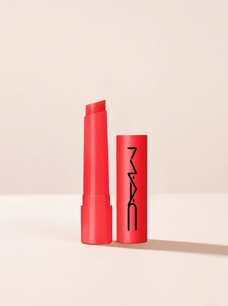 MAC Squirt Plumping Gloss Stick Heat Sensor 2.3 G – Lip Gloss, Plumping, For Women, Bright Red, Suitable For Daily Makeup Routine - Heat Sensor - View 1