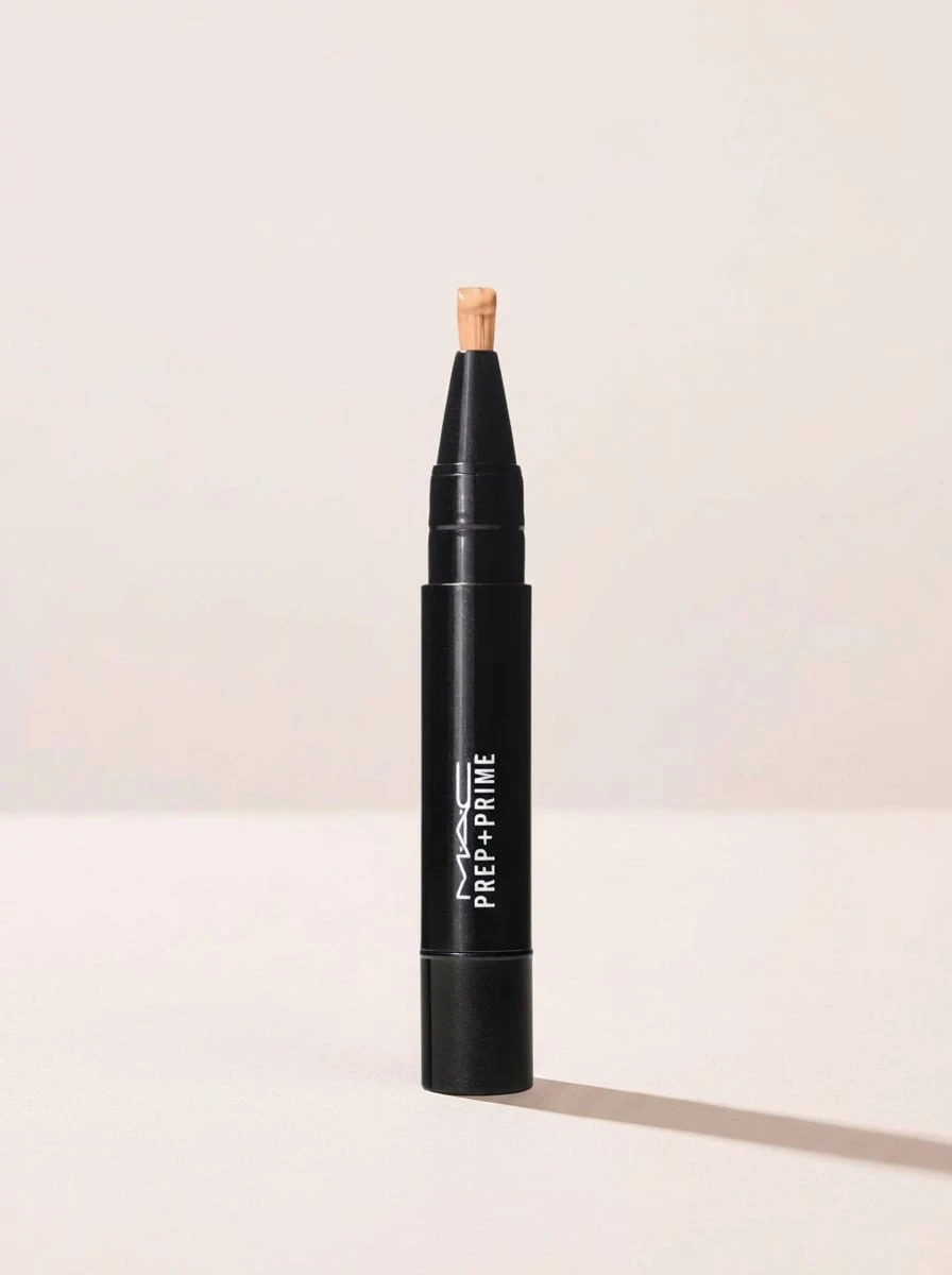 Mac Prep + Prime Highlighter Bright Forecast 3.6ml – Highlighter, Brightening, For Women, Bright Forecast, Suitable For Daily Makeup Routine - Bright Forecast - View 1